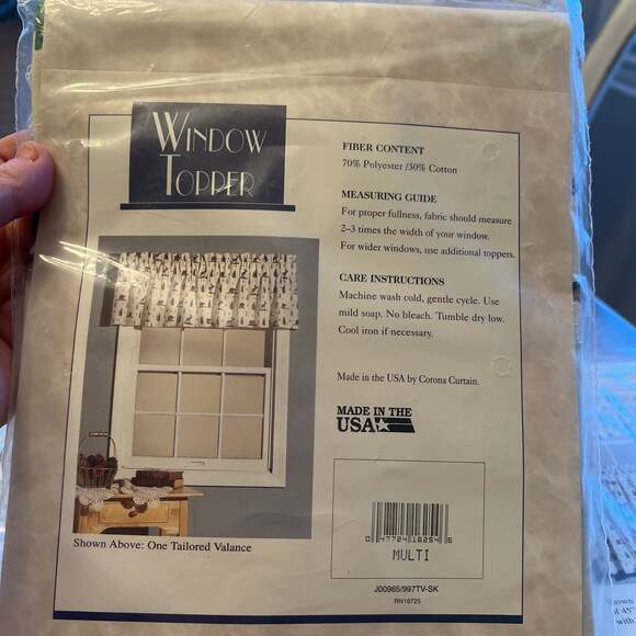 Cafe Curtain Window Valance and Two Curtains in Pine Country - Picture 5 of 6